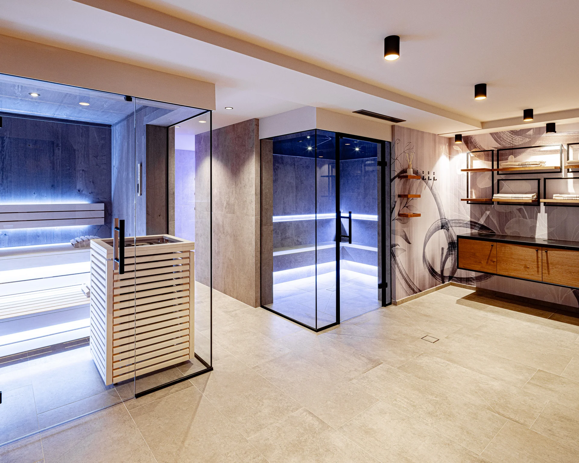 Picture gallery of Hotel Sonnenberg