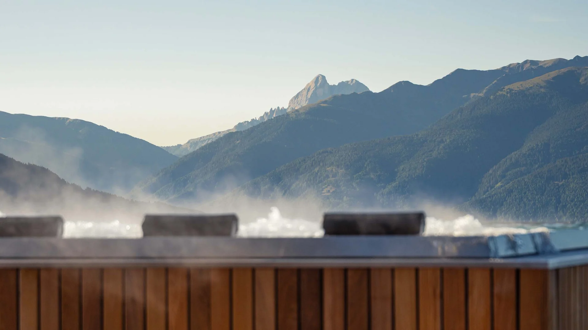 Straordinario hotel con piscina in Val Pusteria