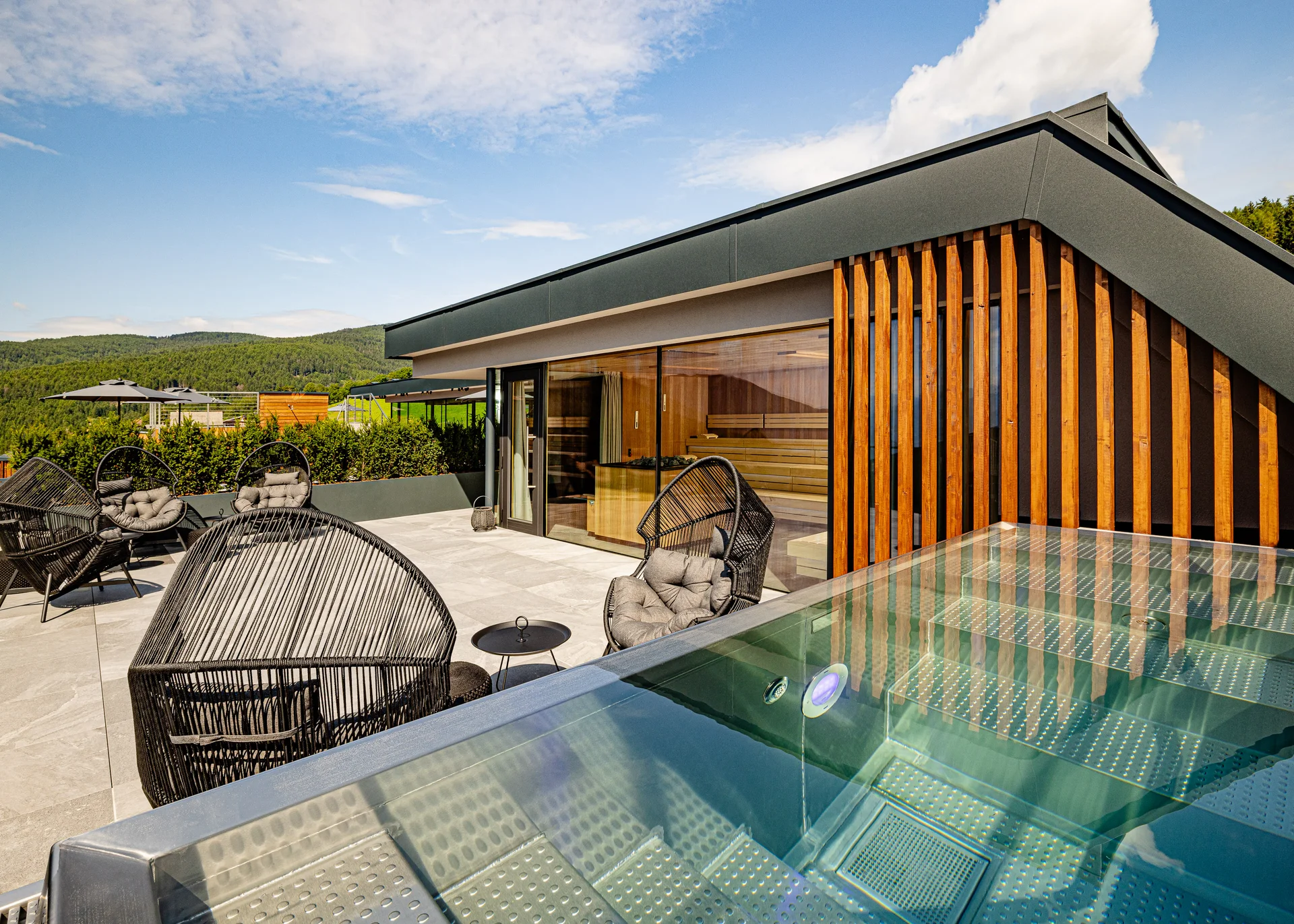 Picture gallery of Hotel Sonnenberg