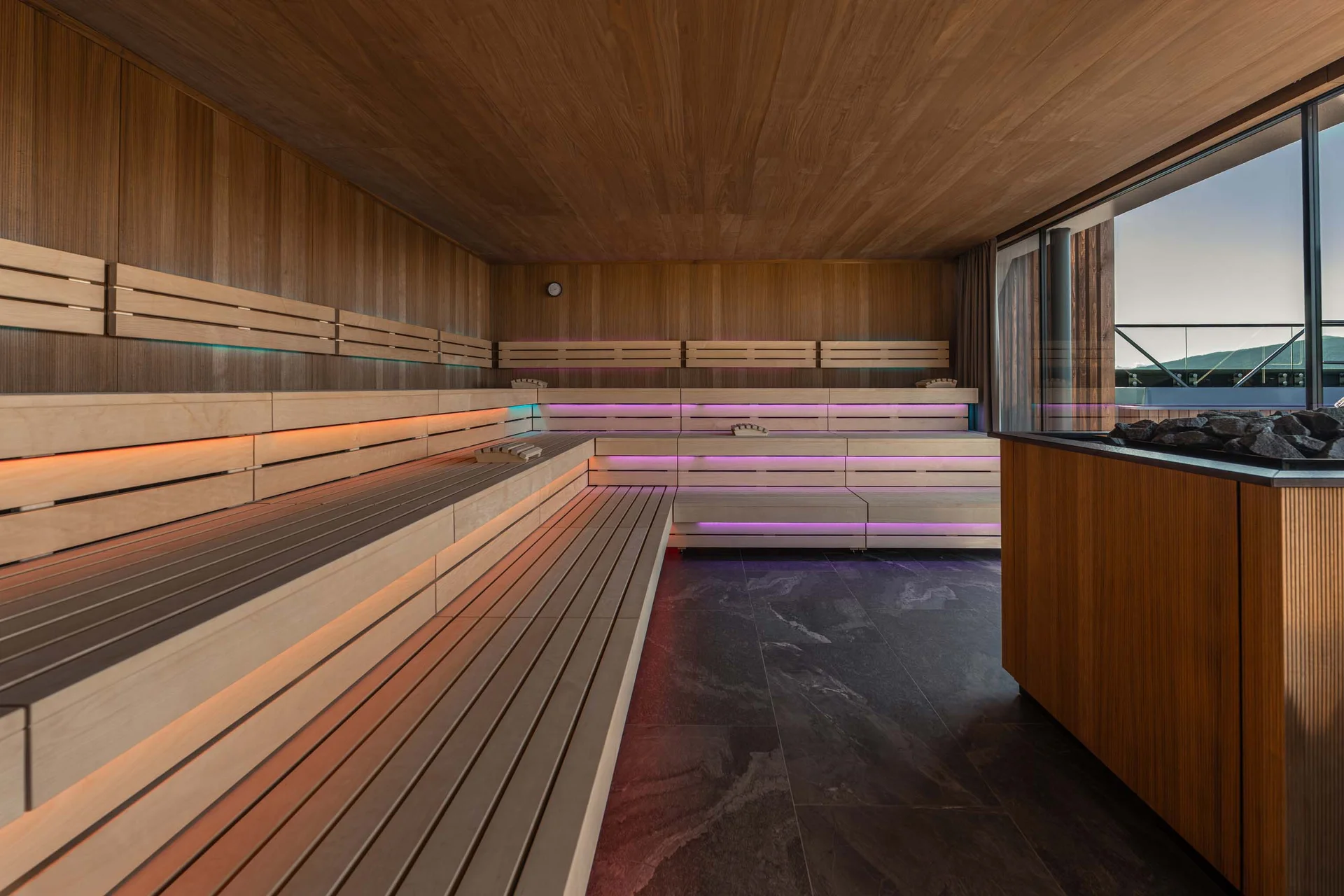 Das Hotel mit Sauna in Südtirol | Die Saunawelt im Sonnenberg Das Hotel mit Sauna in Südtirol | Die Saunawelt im Sonnenberg