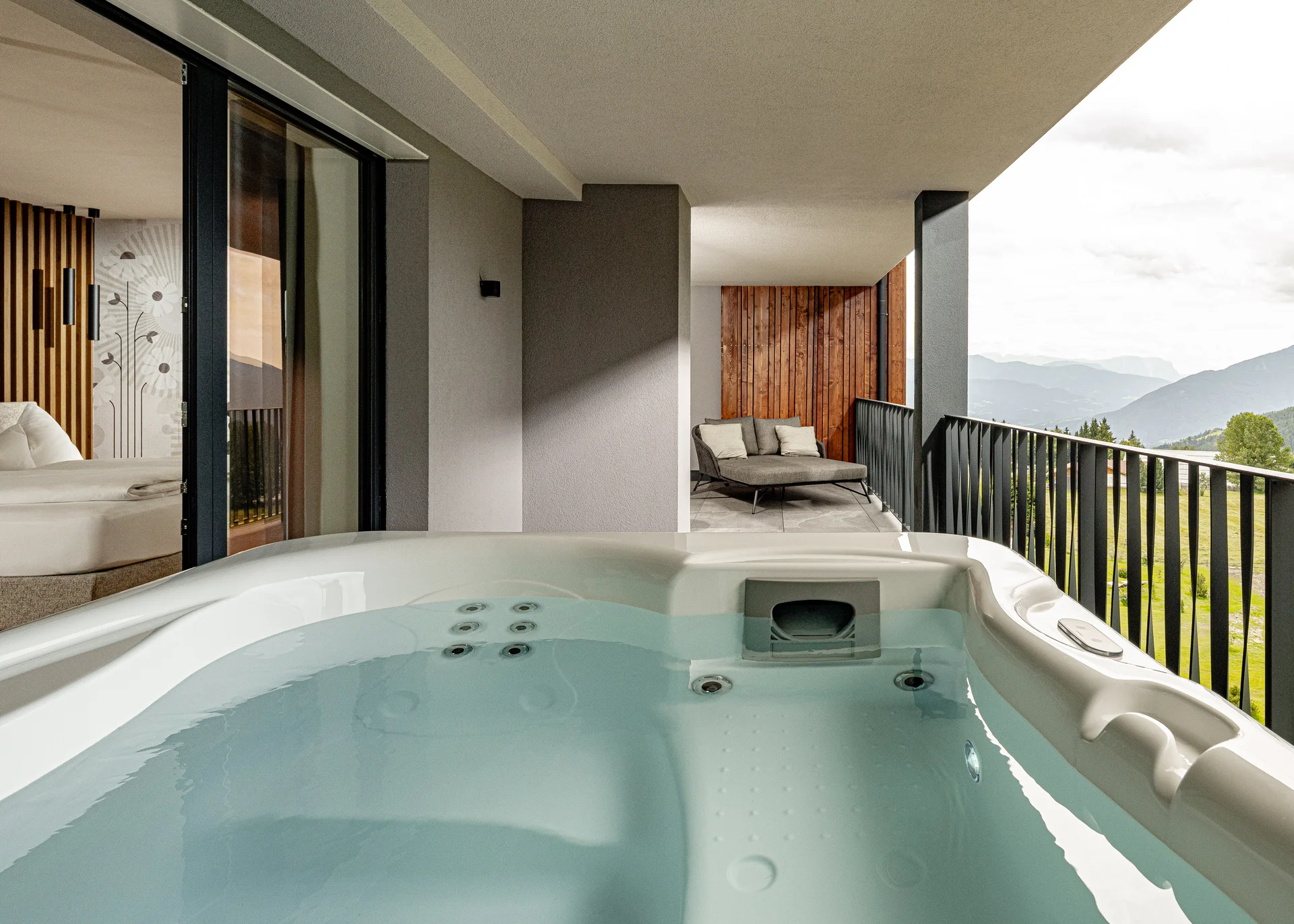 Picture gallery of Hotel Sonnenberg