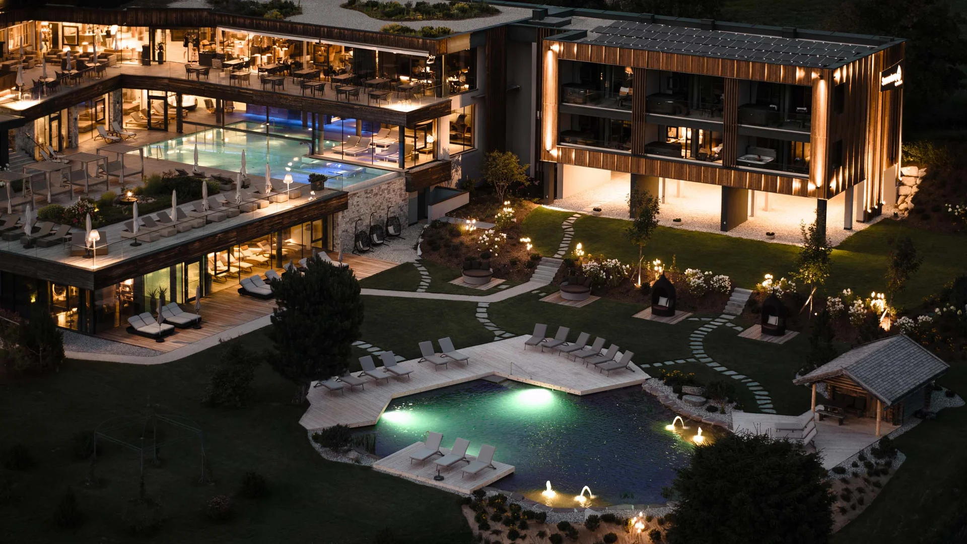 Straordinario hotel con piscina in Val Pusteria