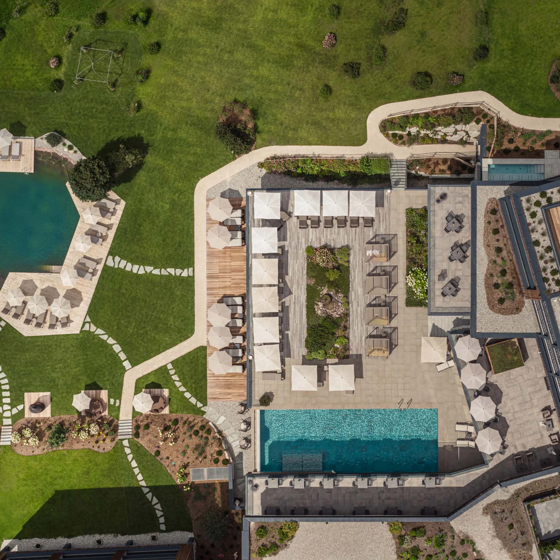 Straordinario hotel con piscina in Val Pusteria