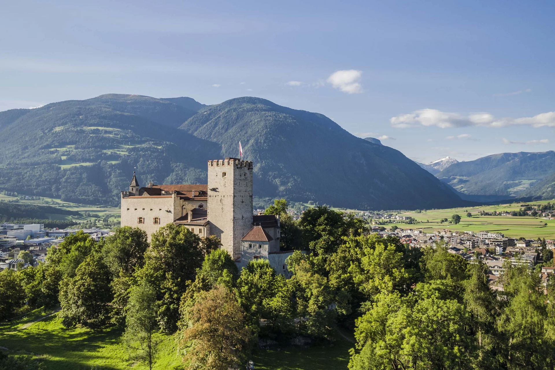 Aktiv durchs Jahr im Hotel im Pustertal