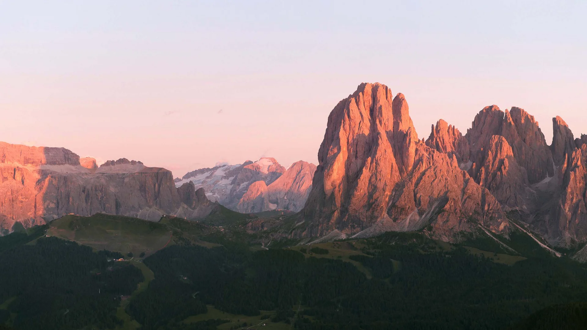 The best excursion destinations around Meransen