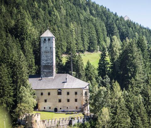 Castello di Monguelfo